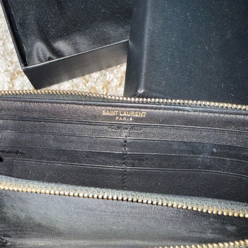 EUC Saint Laurent Black Wallet with Red Lipstick Print - Picture 3 of 4
